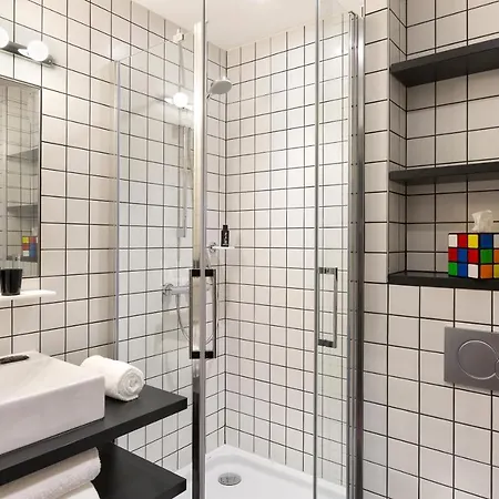 Rockypop Hotel 4*