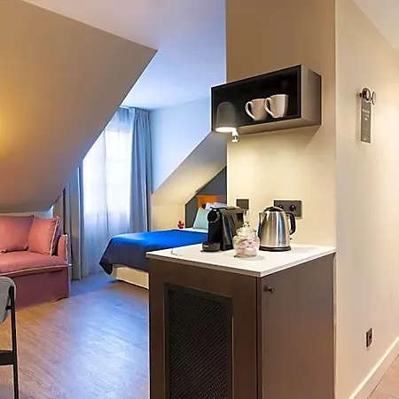 Otel Rockypop